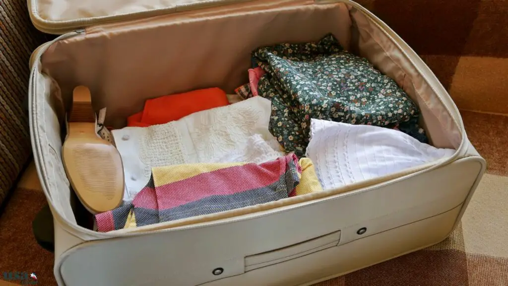 How to Pack for Wrinkle-Free Clothes